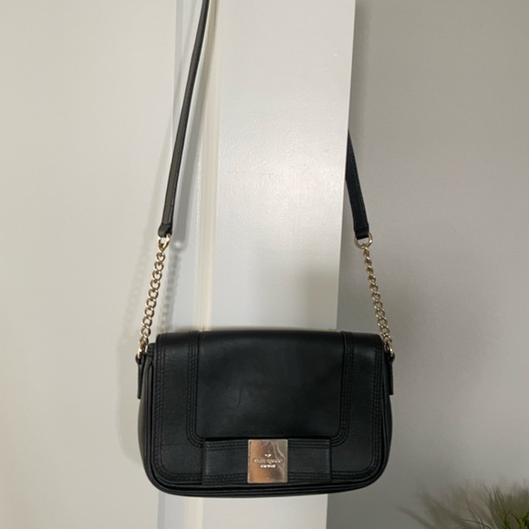Kate Spade Little Kaelin Crossbody Chain Flap - Picture 1 of 5